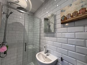 Photo 12- click for photo gallery